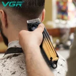 ماشین اصلاح موی سر و صورت وی جی ار مدل V-646 مجموعه دو عددی - Image 5