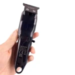ماشین اصلاح موی سر و صورت وی جی ار مدل V-646 مجموعه دو عددی - Image 9